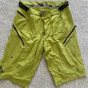 Royal racing mountain bike shorts